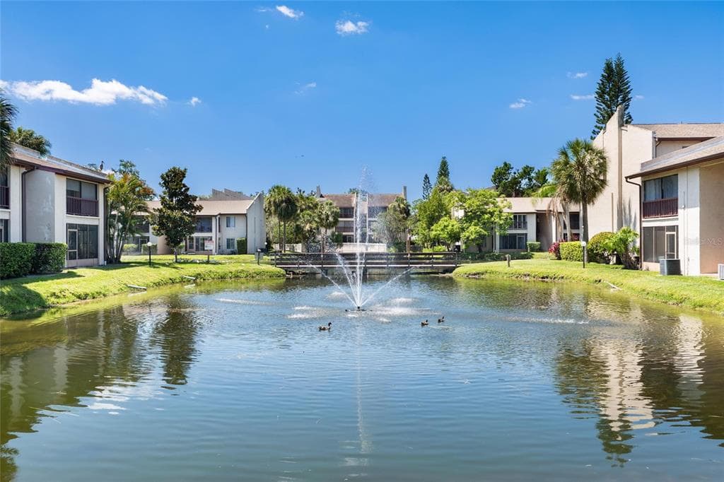3840 N LAKE DRIVE # 125, TAMPA, FL 33614