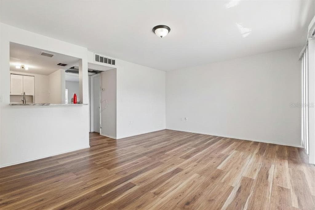 3840 N LAKE DRIVE # 125, TAMPA, FL 33614 — zdjęcie 4