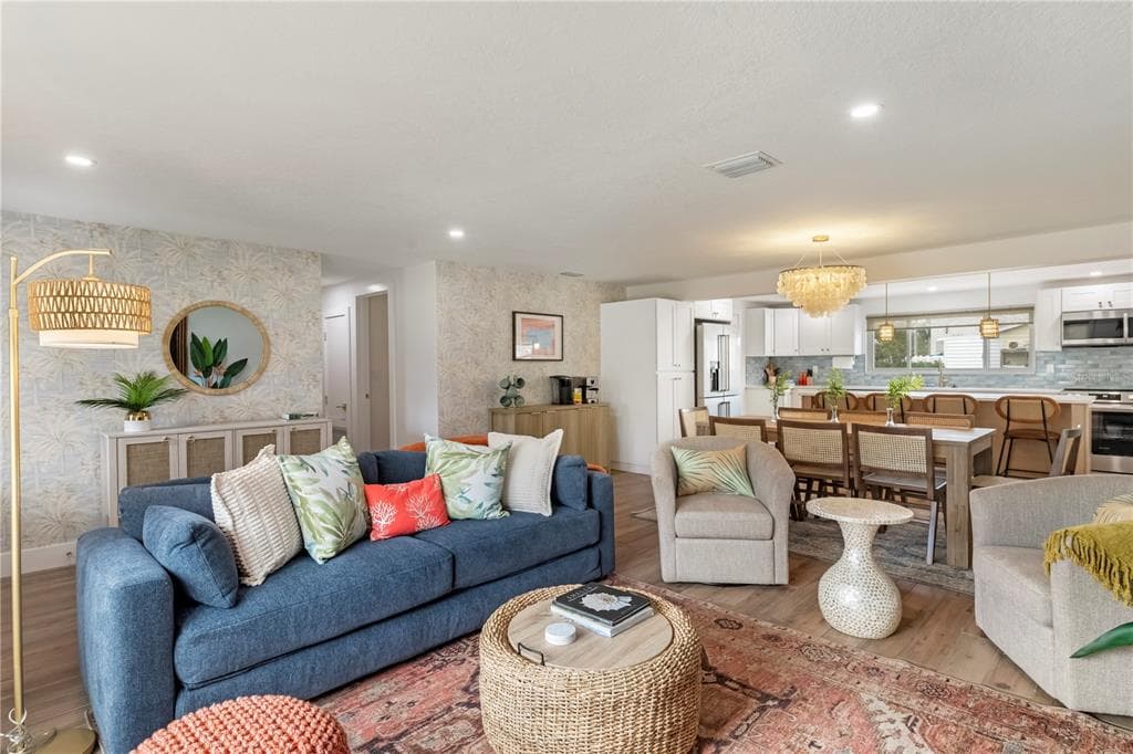 103 W NORTH BRANCH ROAD, RUSKIN, FL 33570 — zdjęcie 5