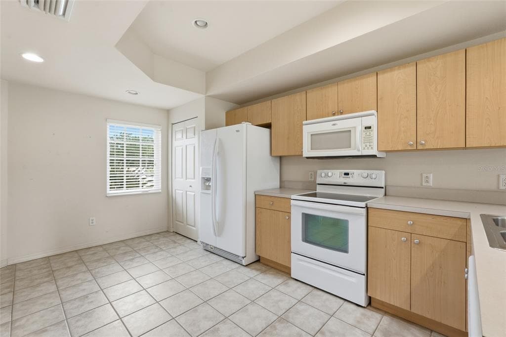 1246 RIO DE JANEIRO AVENUE # 505, PUNTA GORDA, FL 33983 — zdjęcie 5
