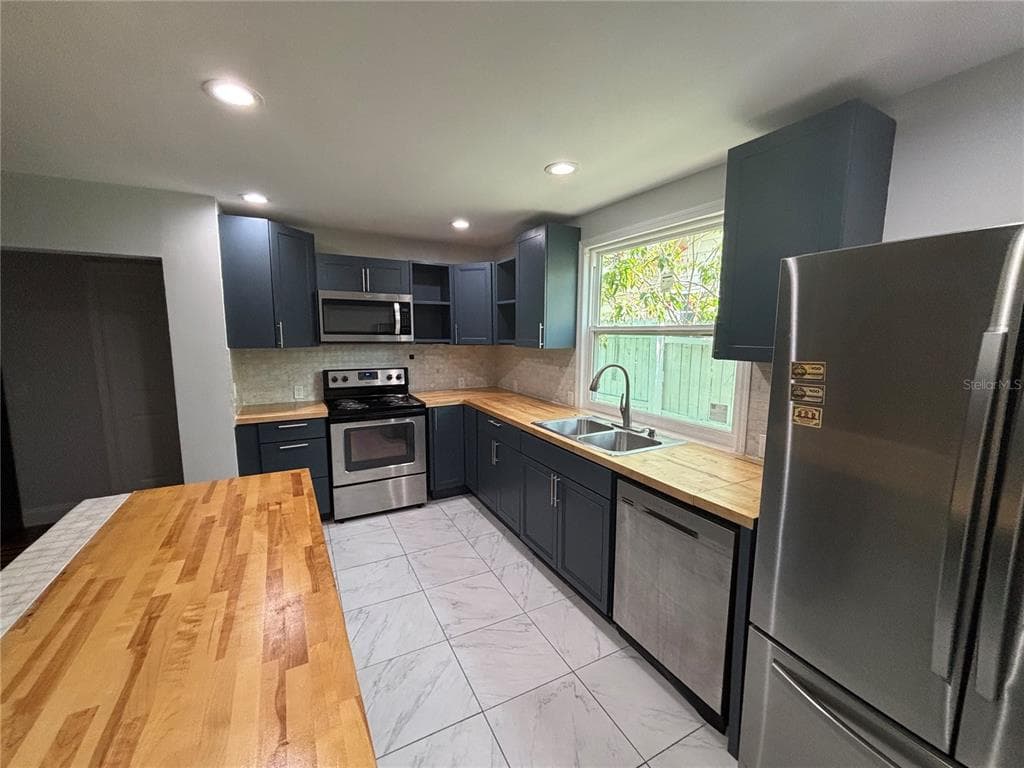 1319 S MICHIGAN AVENUE, CLEARWATER, FL 33756 — zdjęcie 2