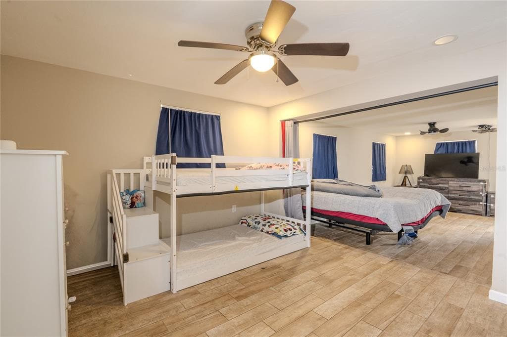 1050 DEAL LANE, HOLIDAY, FL 34691 — zdjęcie 4