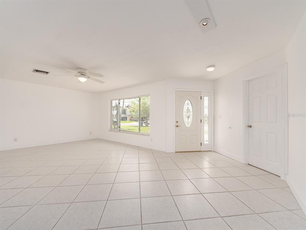 720 115TH AVENUE, TREASURE ISLAND, FL 33706 — zdjęcie 5