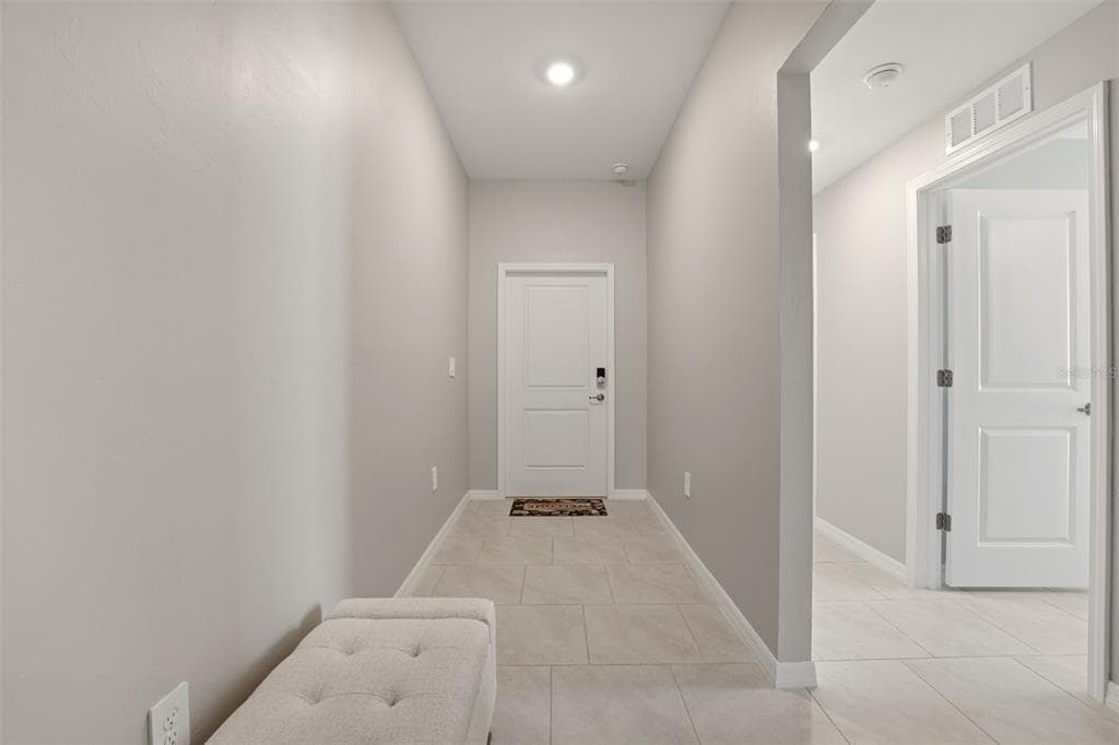 113 LEISURE PLACE, ROTONDA WEST, FL 33947 — zdjęcie 3