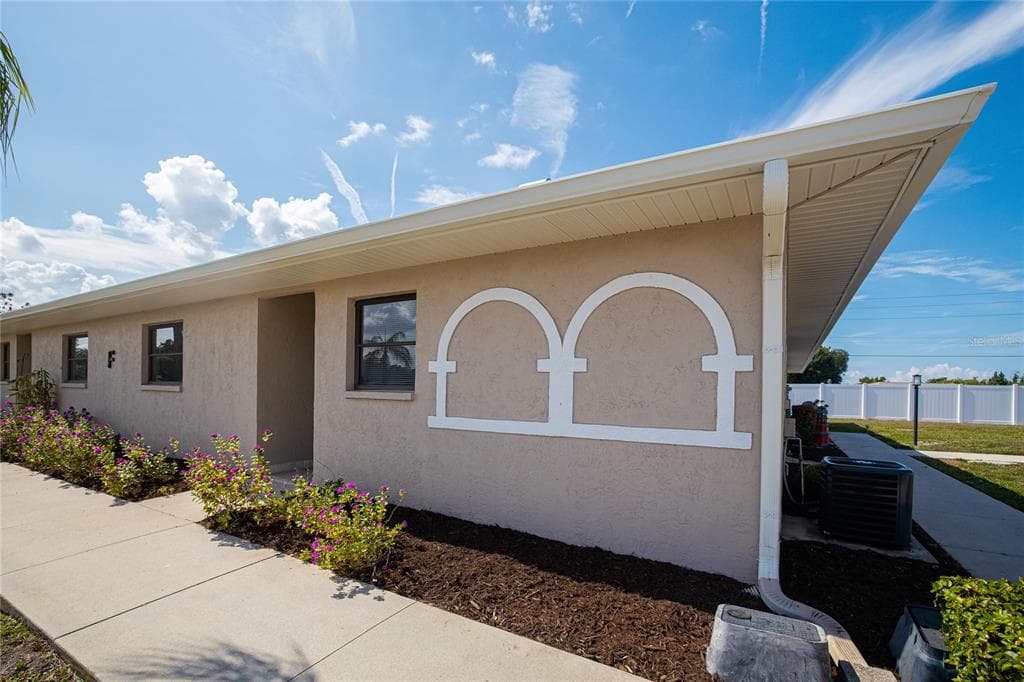 24540 HARBORVIEW ROAD # F1, PUNTA GORDA, FL 33980 — zdjęcie 3
