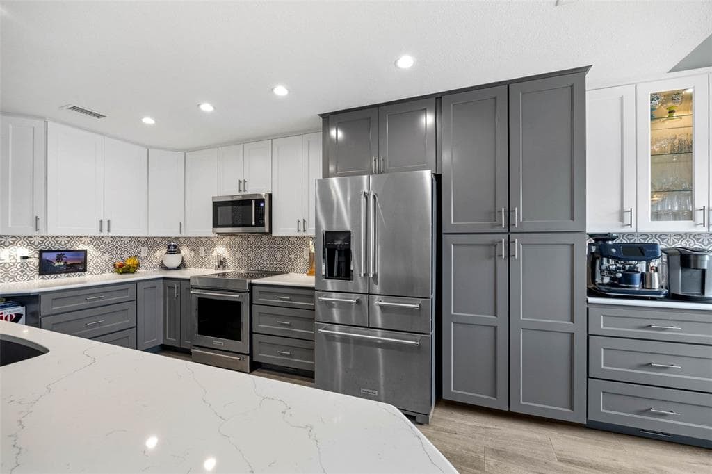 2395 HANOVER DR, DUNEDIN, FL 34698 — zdjęcie 4