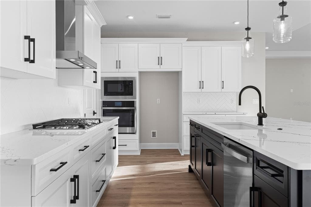 1617 BELLAGIO LOOP, TAVARES, FL 32778 — zdjęcie 4
