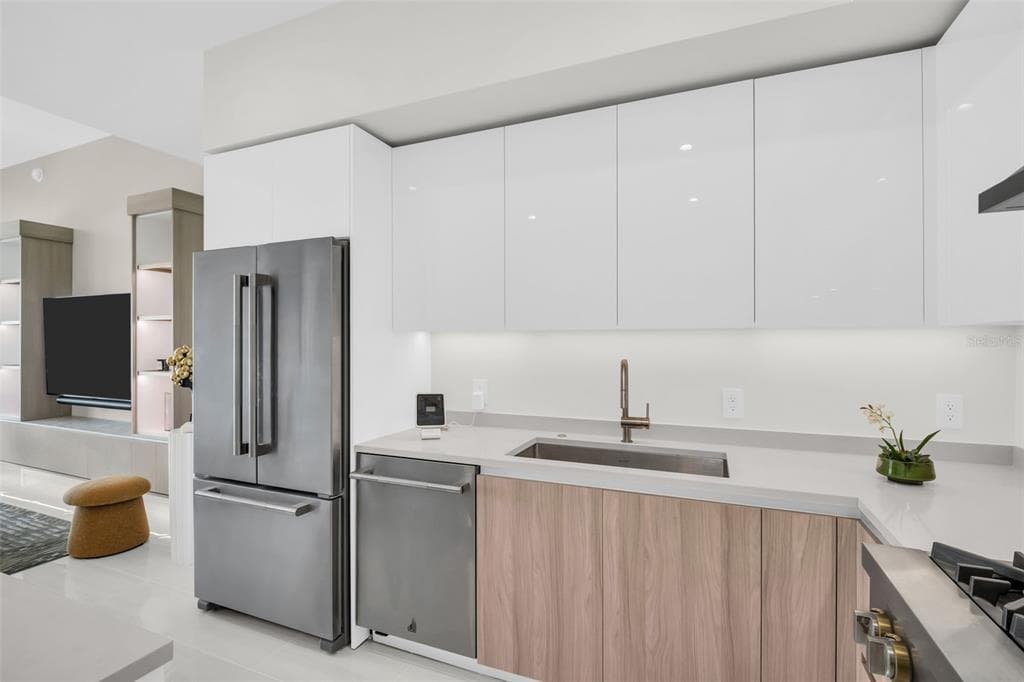 400 CENTRAL AVENUE # 2705, ST PETERSBURG, FL 33701 — zdjęcie 3