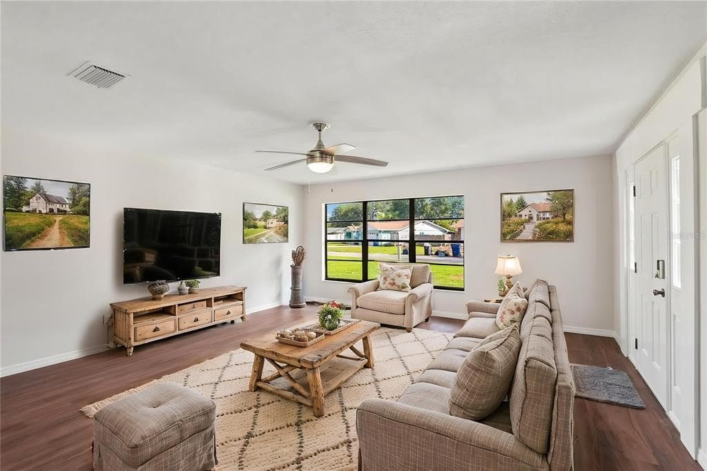 4545 DEBBIE LANE, LUTZ, FL 33559 — zdjęcie 2