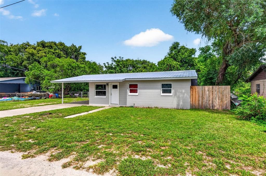 14002 MORGAN ST, DADE CITY, FL 33525