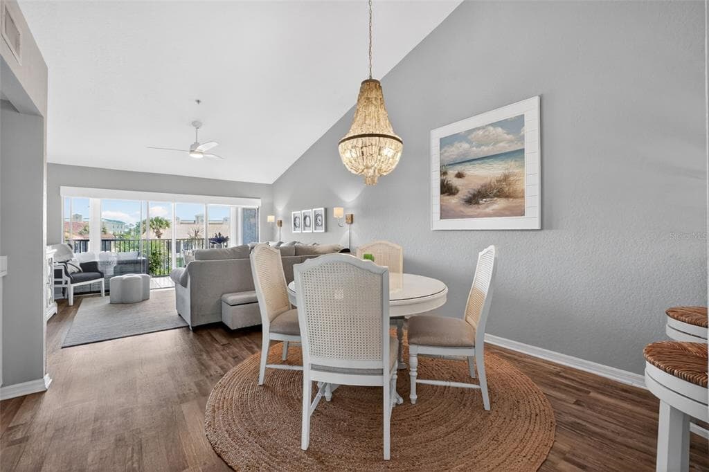 443 BOUCHELLE DRIVE # 302, NEW SMYRNA BEACH, FL 32169 — zdjęcie 4