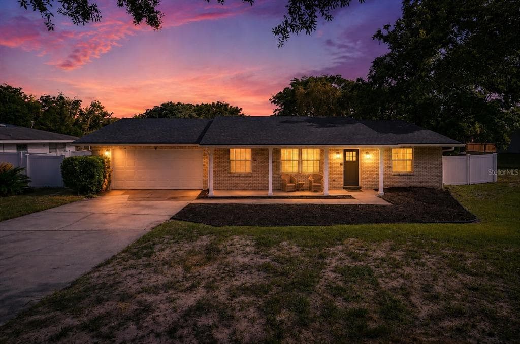 146 LAKE RING DRIVE, WINTER HAVEN, FL 33884