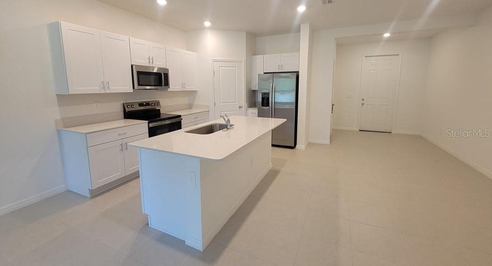 3328 LAPIS LAKE DRIVE, ZEPHYRHILLS, FL 33541 — zdjęcie 3