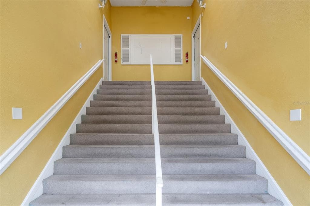 8128 PAPAYA STREET, PORT RICHEY, FL 34668 — zdjęcie 5