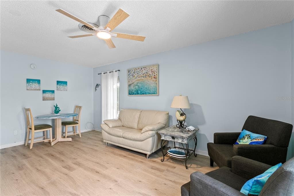 501 EAST BAY DRIVE # 104, LARGO, FL 33770 — zdjęcie 2