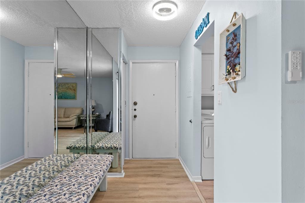 501 EAST BAY DRIVE # 104, LARGO, FL 33770 — zdjęcie 3