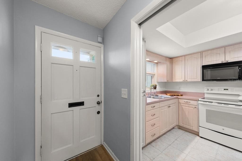 1668 S LAKE AVENUE # 2, CLEARWATER, FL 33756 — zdjęcie 3