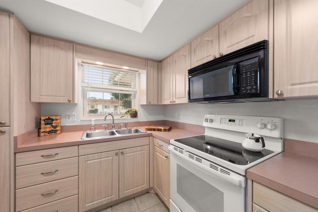 1668 S LAKE AVENUE # 2, CLEARWATER, FL 33756 — zdjęcie 5