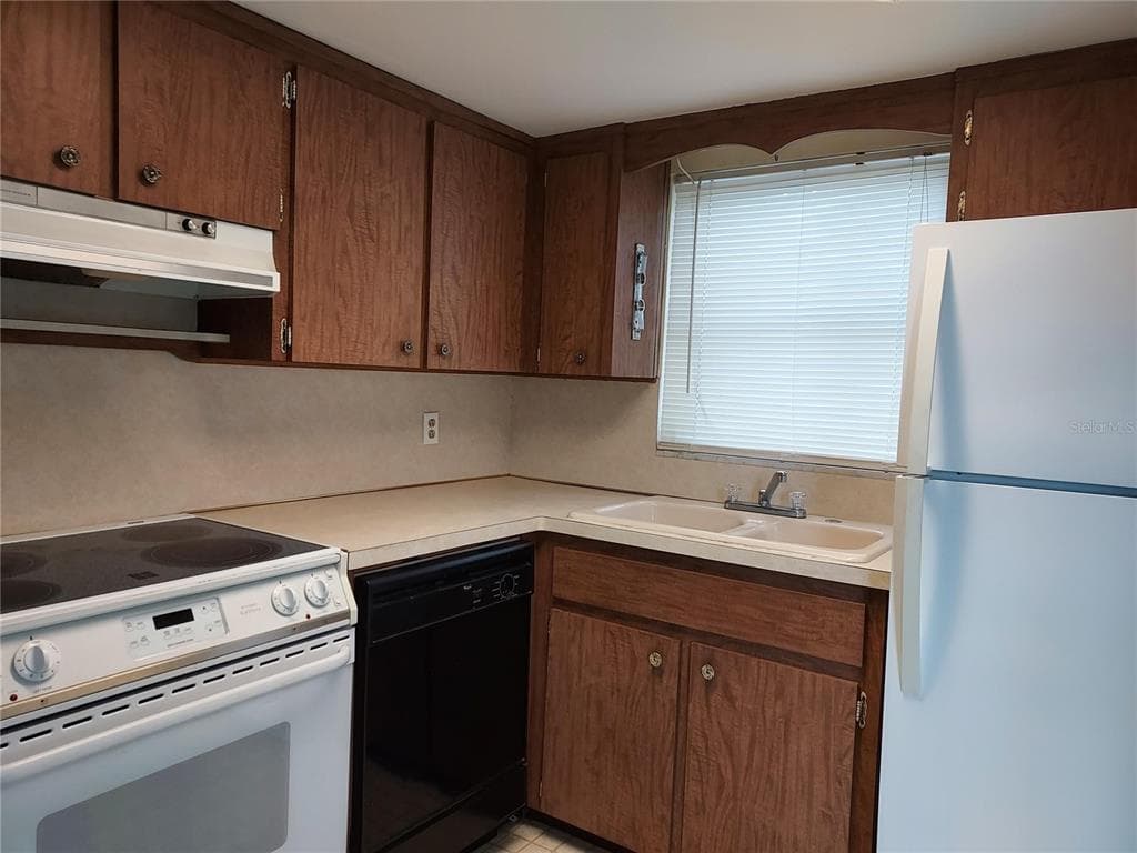 1240 CHELSEA LANE, HOLIDAY, FL 34691 — zdjęcie 2