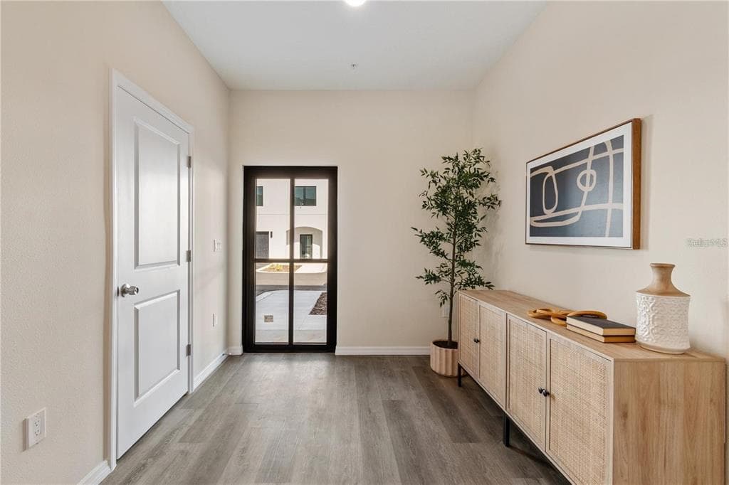 4367 CAMBIO GARDENS COURT, TAMPA, FL 33610 — zdjęcie 3