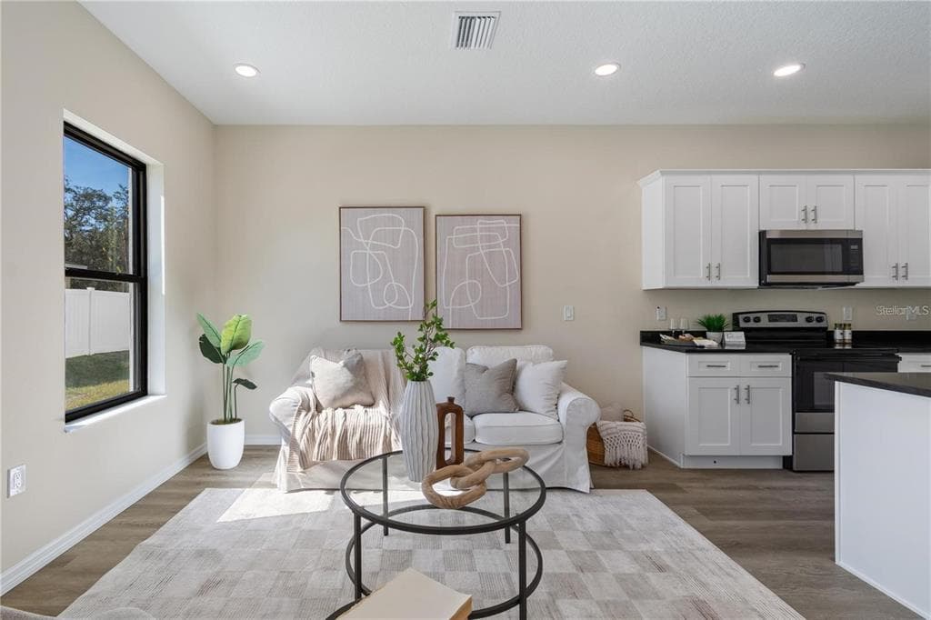 4367 CAMBIO GARDENS COURT, TAMPA, FL 33610 — zdjęcie 5