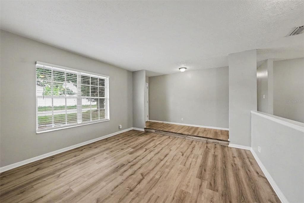2264 VILLAGE COURT, BRANDON, FL 33511 — zdjęcie 2