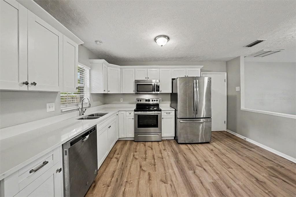 2264 VILLAGE COURT, BRANDON, FL 33511 — zdjęcie 5