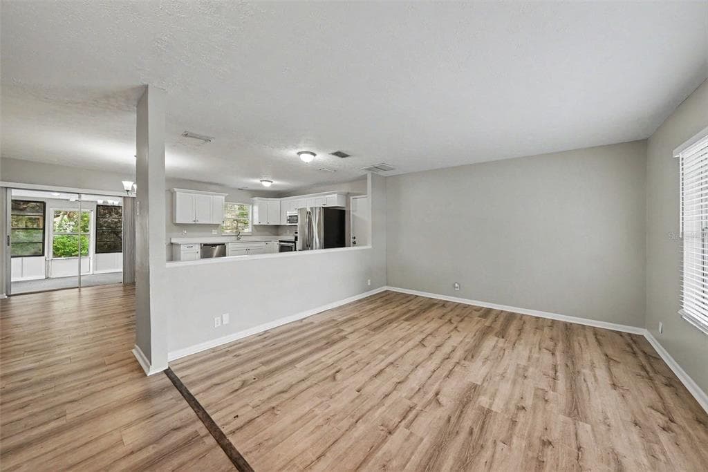2264 VILLAGE COURT, BRANDON, FL 33511 — zdjęcie 4
