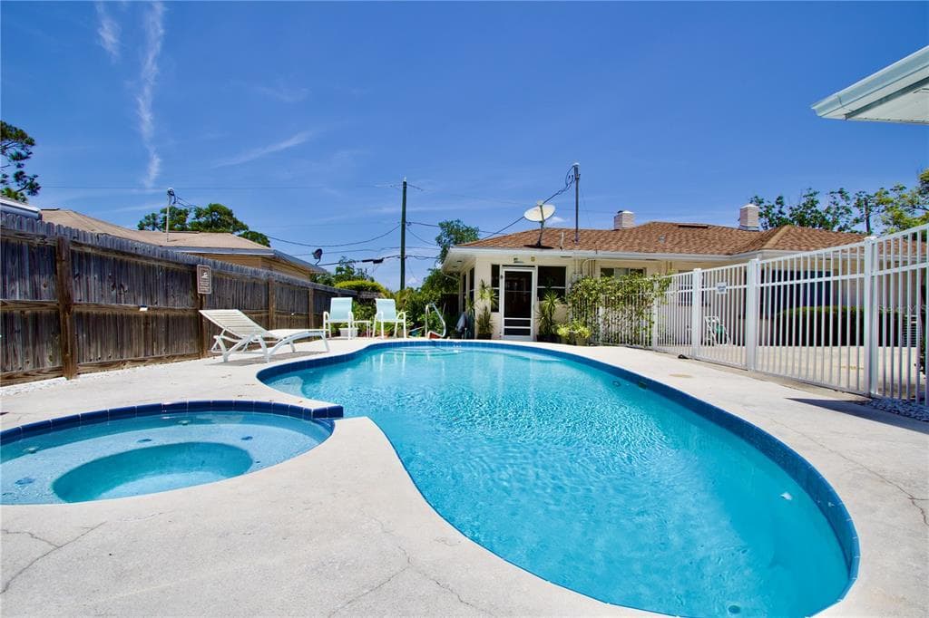 411 PLEASANT STREET, CLEARWATER, FL 33755 — zdjęcie 5