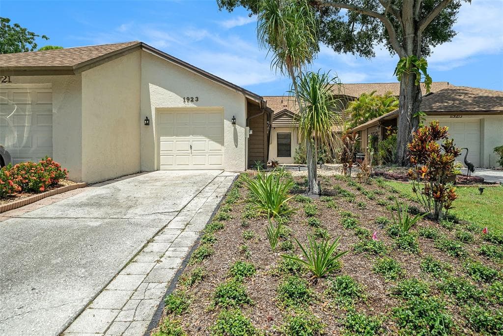 1923 BAYSHORE COURT, SAFETY HARBOR, FL 34695 — zdjęcie 2