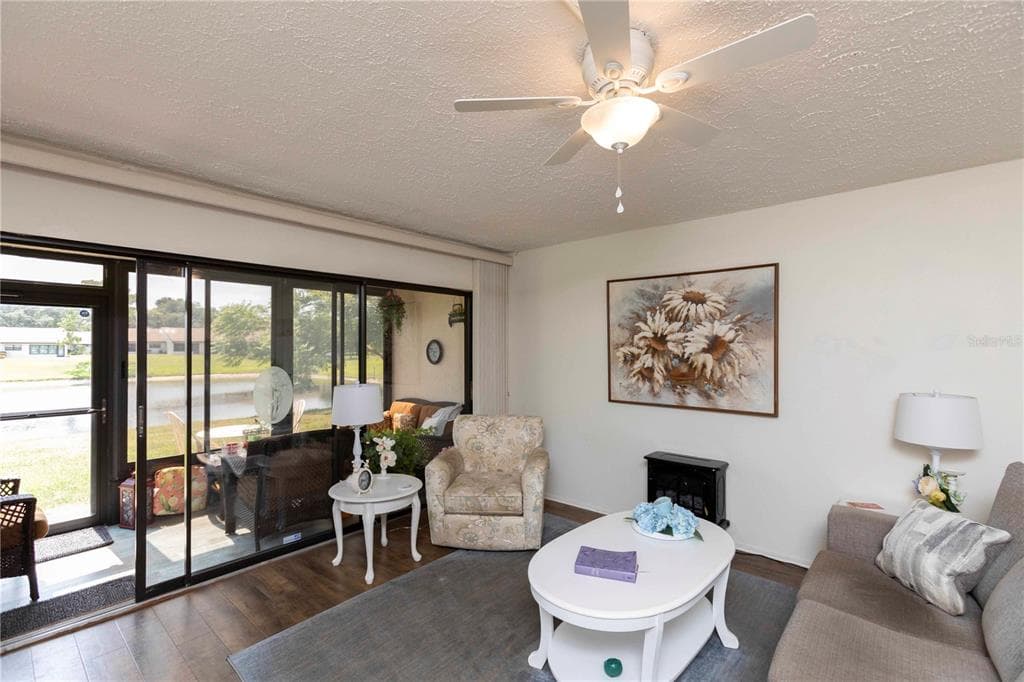 7614 RADCLIFFE CIRCLE # B109, PORT RICHEY, FL 34668 — zdjęcie 3