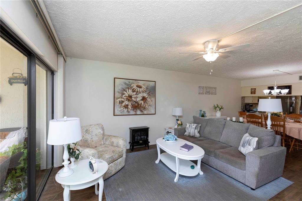 7614 RADCLIFFE CIRCLE # B109, PORT RICHEY, FL 34668 — zdjęcie 4