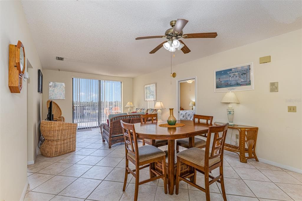 333 N ATLANTIC AVENUE # 305, COCOA BEACH, FL 32931 — zdjęcie 5