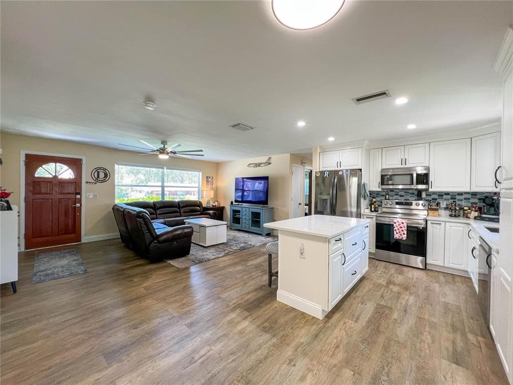1524 S FREDRICA AVENUE, CLEARWATER, FL 33756 — zdjęcie 3