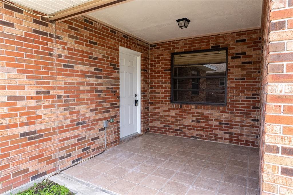 661 LAKE CAROLYN CIRCLE, LAKELAND, FL 33813 — zdjęcie 2