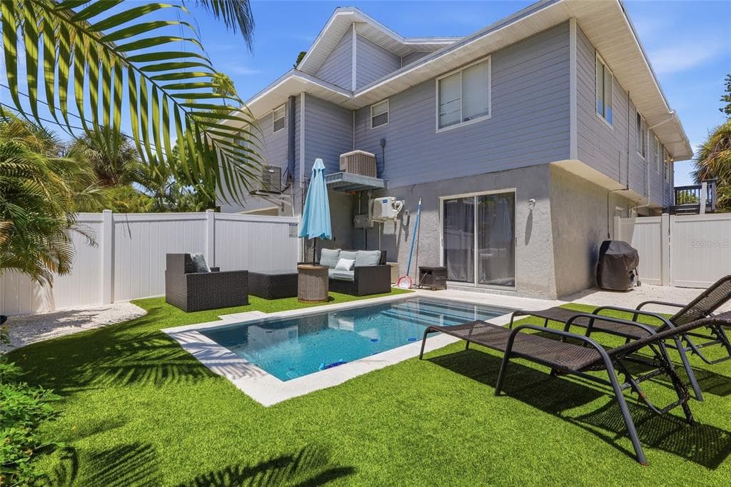 207 71ST STREET # E, HOLMES BEACH, FL 34217