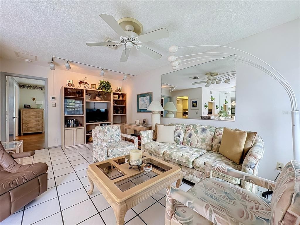 205 HIGHLAND AVENUE # 3, BRADENTON BEACH, FL 34217 — zdjęcie 5