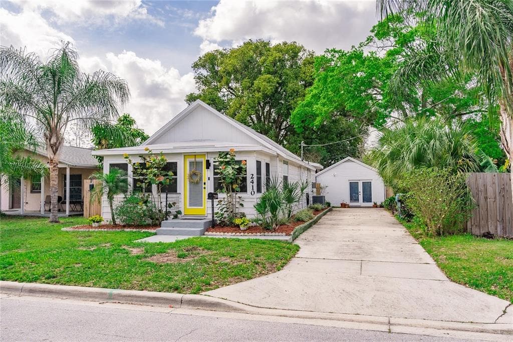 2410 CENTER AVENUE, ORLANDO, FL 32806 — zdjęcie 2