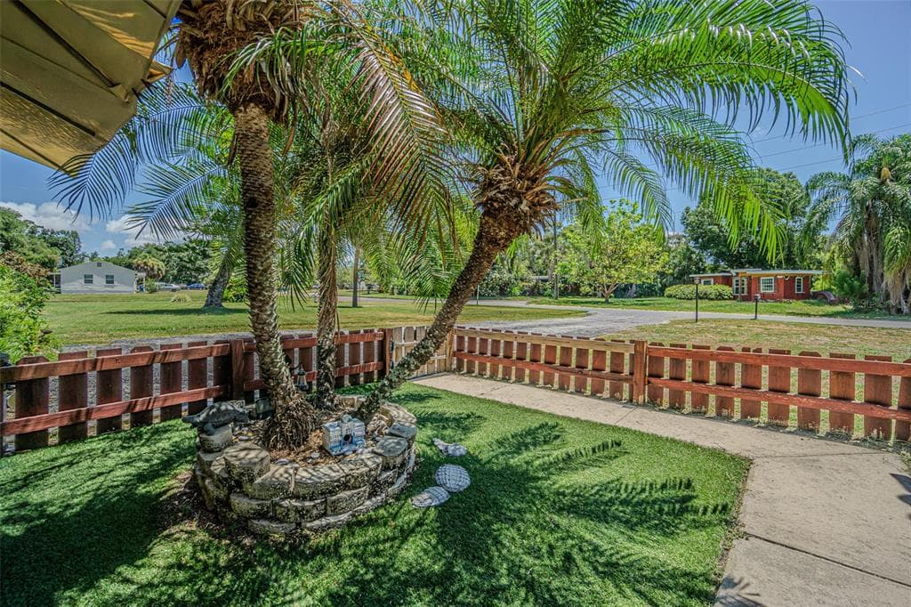 721 OLEANDER WAY S, SOUTH PASADENA, FL 33707 — zdjęcie 2