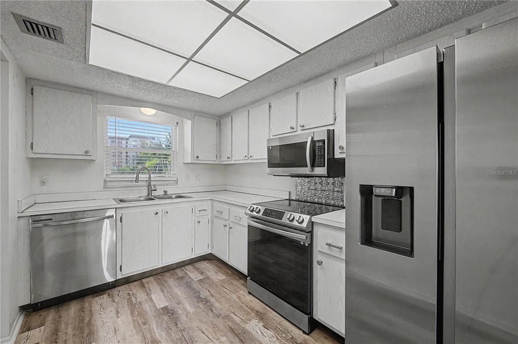 9 FORBES PLACE # 205, DUNEDIN, FL 34698 — zdjęcie 5