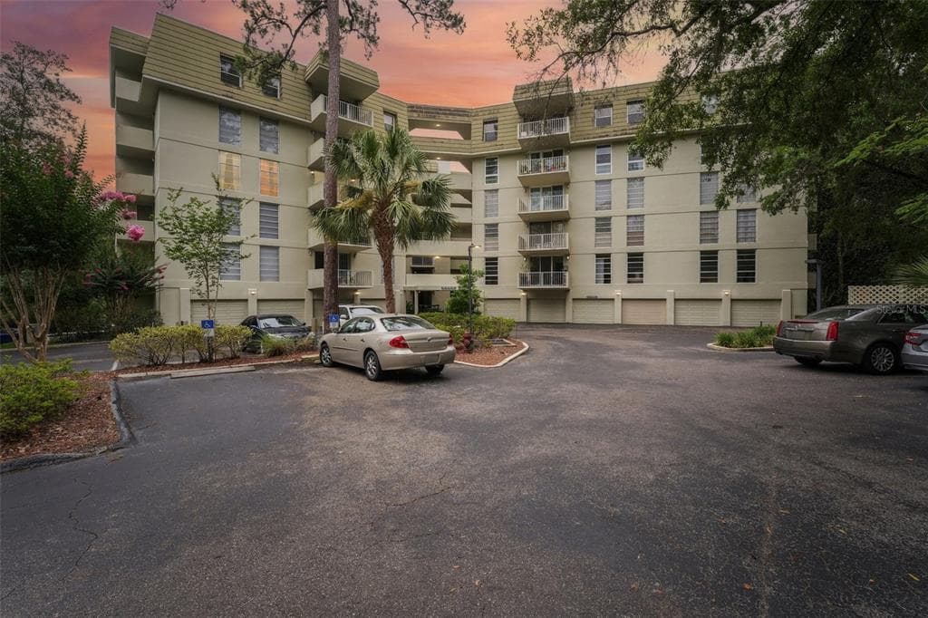 1717 NW 23RD AVENUE # 4E, GAINESVILLE, FL 32605 — zdjęcie 2