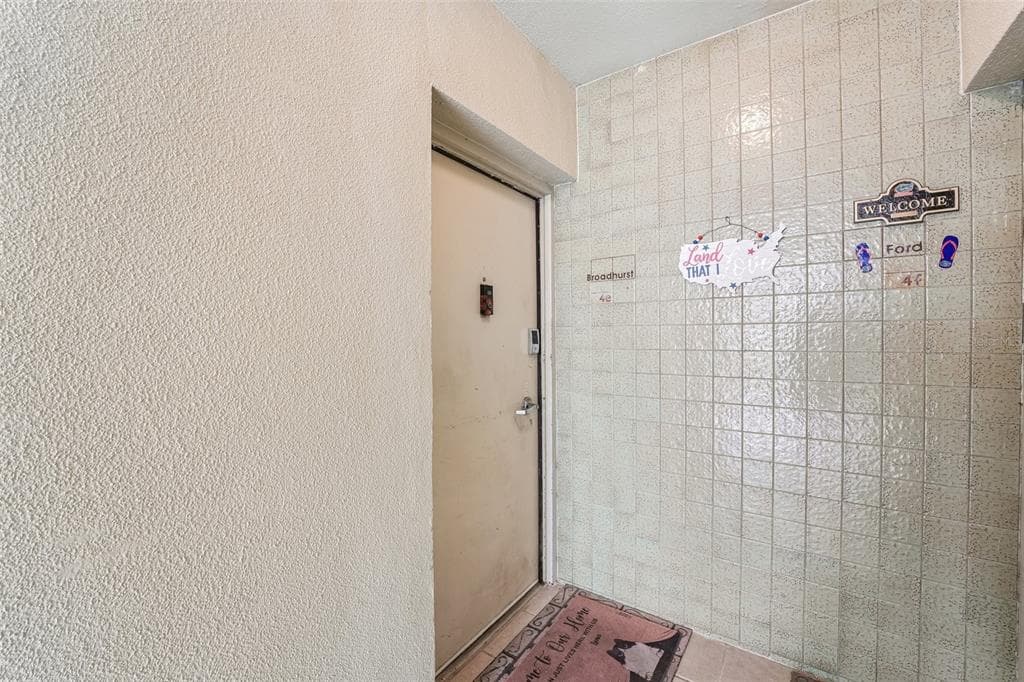 1717 NW 23RD AVENUE # 4E, GAINESVILLE, FL 32605 — zdjęcie 3