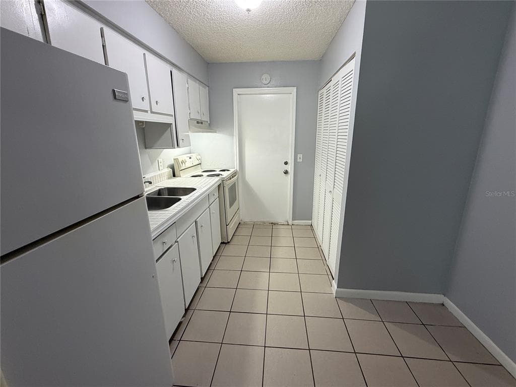 1089 OLD SOUTH DRIVE, LAKELAND, FL 33811 — zdjęcie 4