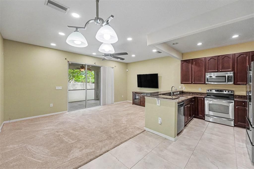 6938 46TH WAY N, PINELLAS PARK, FL 33781 — zdjęcie 3