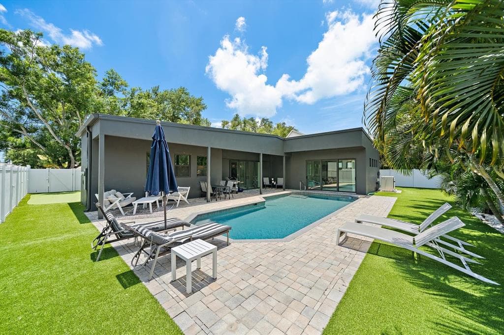 1905 TULIP DRIVE, SARASOTA, FL 34239 — zdjęcie 3