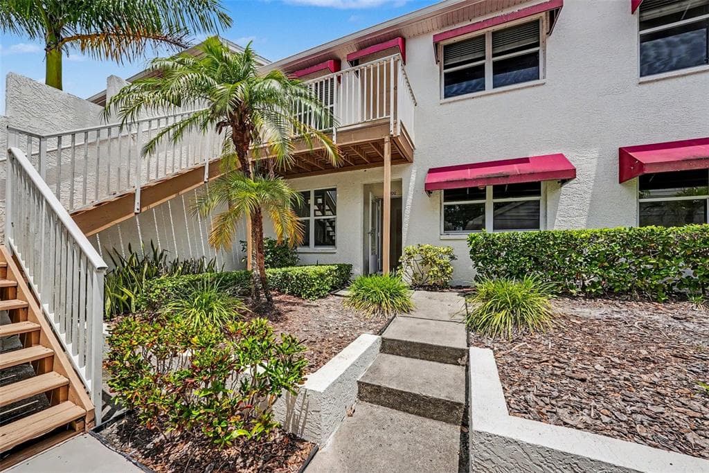 1400 WATER VIEW DRIVE W # 102, LARGO, FL 33771