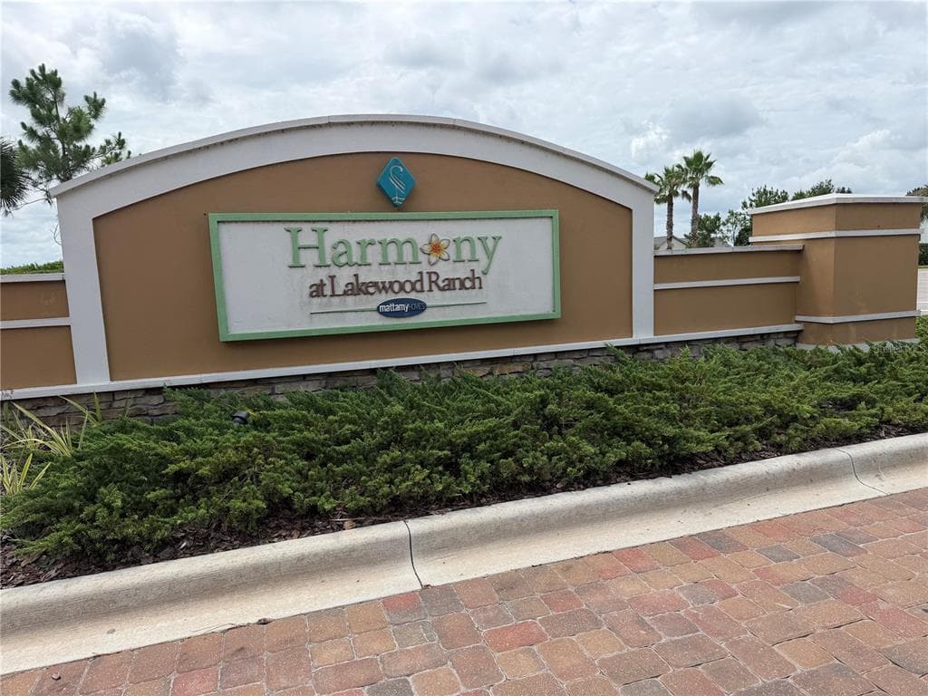11976 SKY ACRES TERRACE, BRADENTON, FL 34211