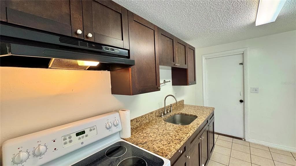 3780 137TH AVENUE, LARGO, FL 33771 — zdjęcie 5