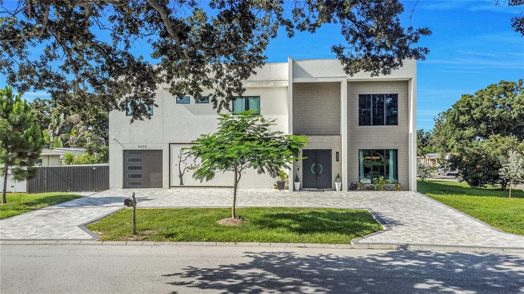 2635 WOODRING DR, CLEARWATER, FL 33759