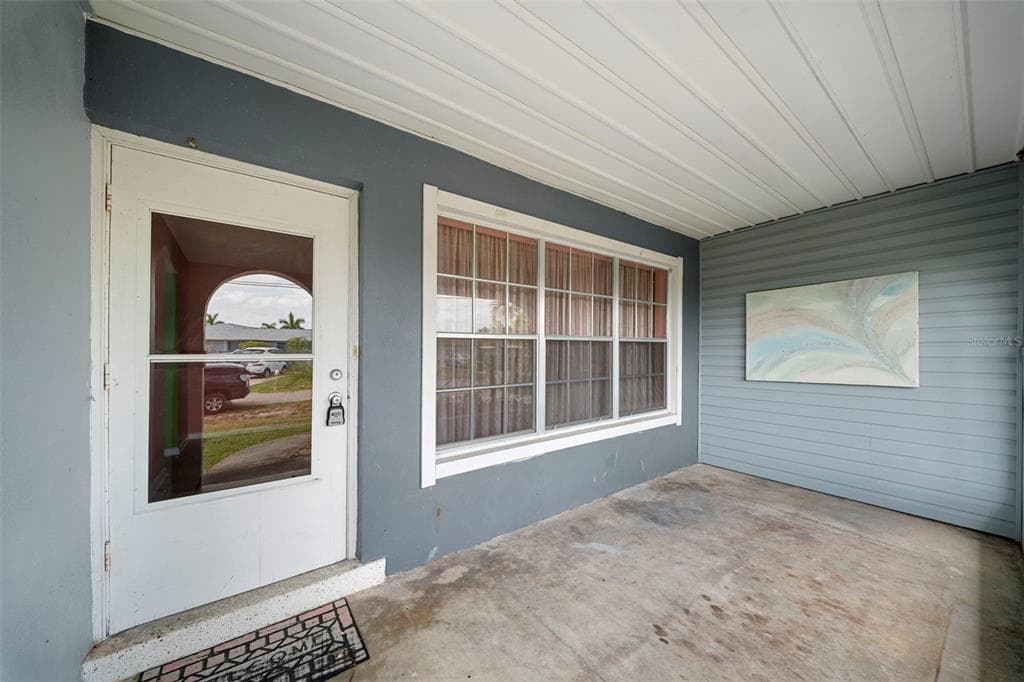 115 BEDFORD DRIVE NE, PORT CHARLOTTE, FL 33952 — zdjęcie 4